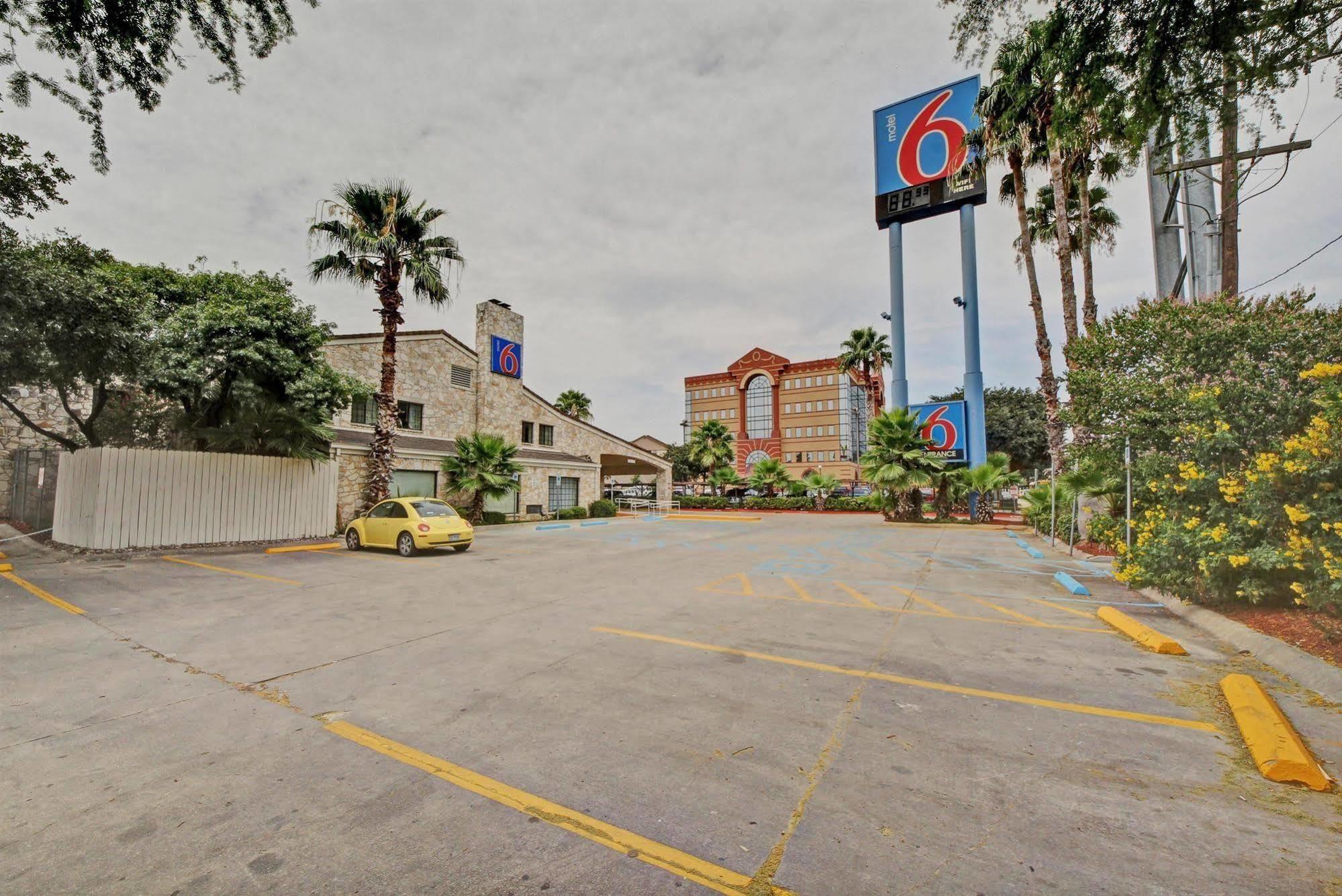 Motel 6-San Antonio, Tx - Downtown - Market Square Kültér fotó