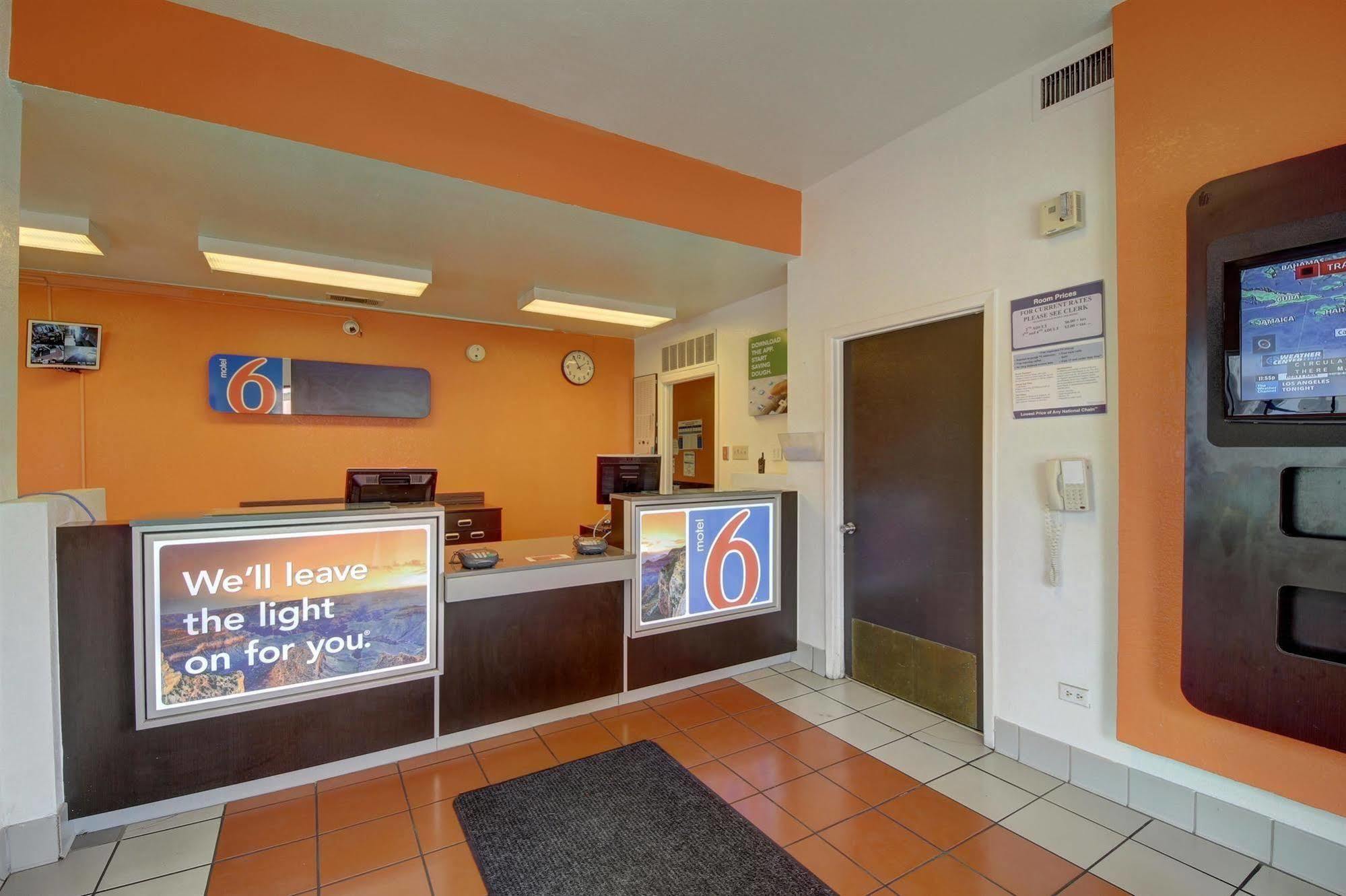 Motel 6-San Antonio, Tx - Downtown - Market Square Kültér fotó